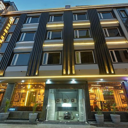 Airport Le Premier, New Delhi Hotel Bagian luar foto
