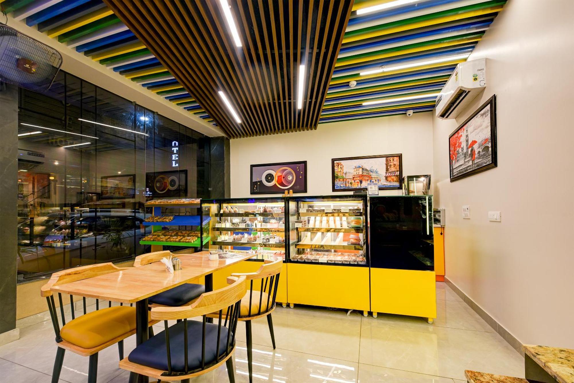 Airport Le Premier, New Delhi Hotel Bagian luar foto