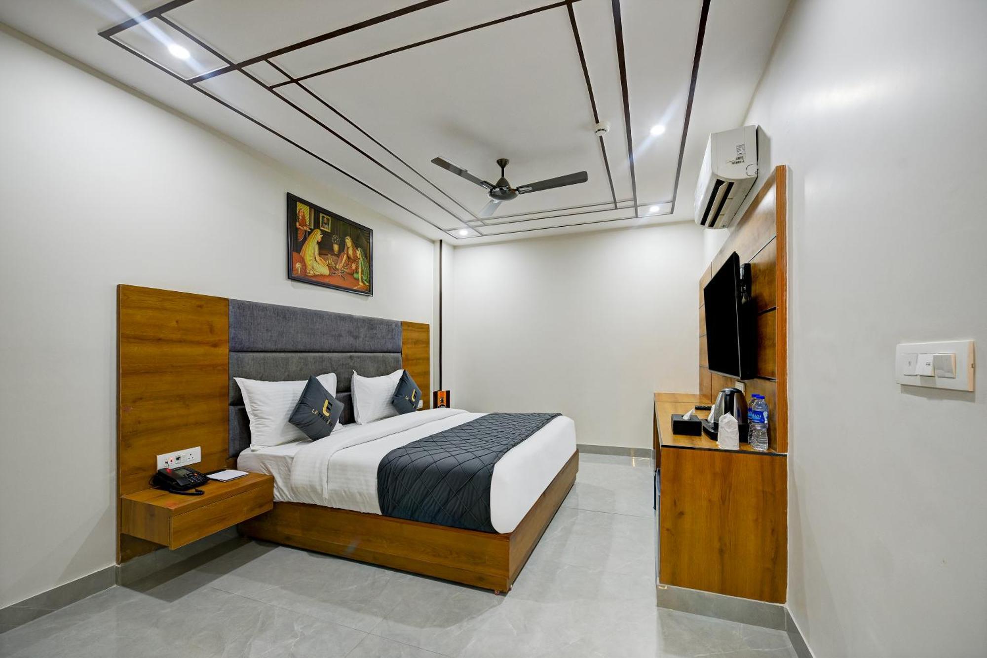 Airport Le Premier, New Delhi Hotel Bagian luar foto