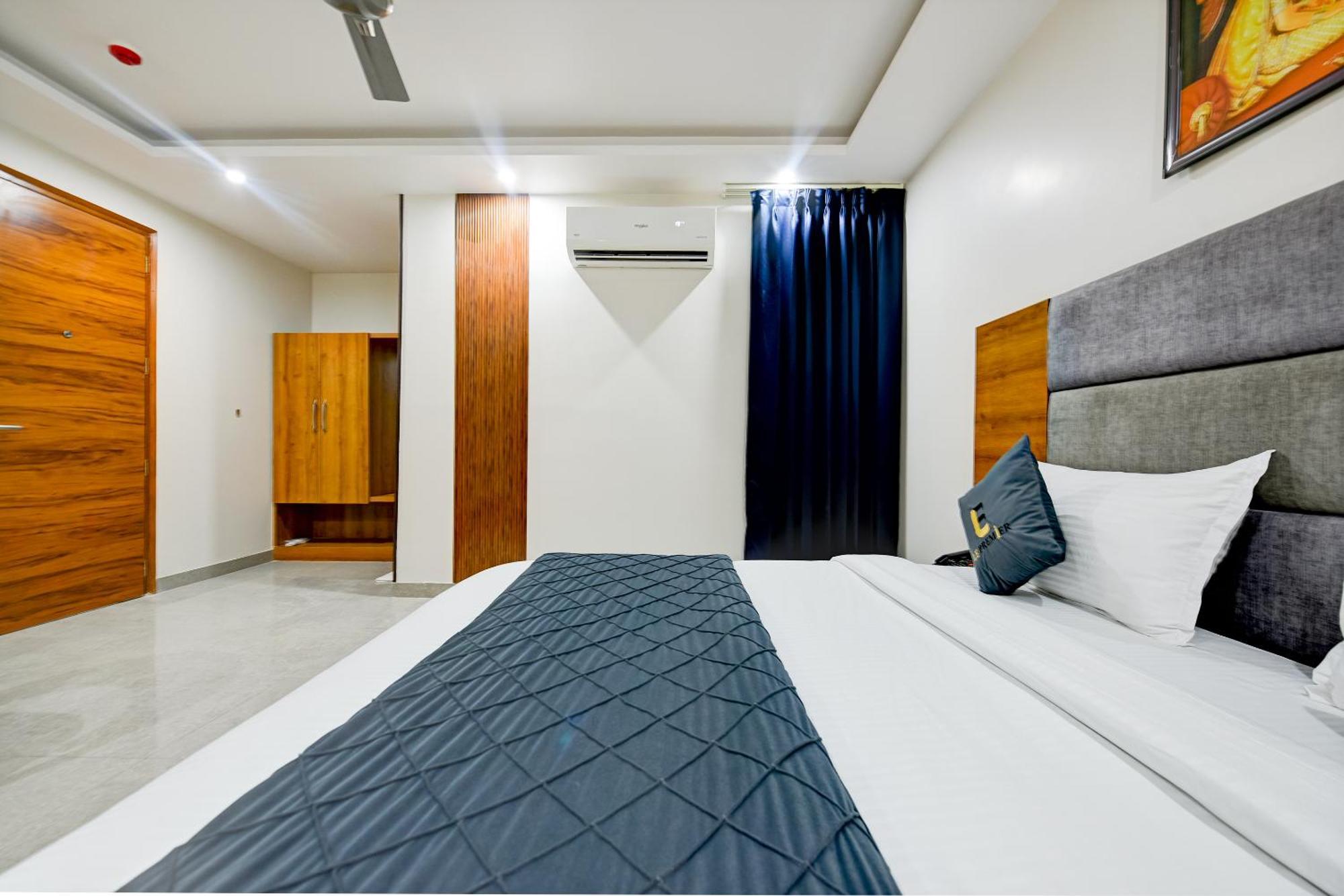 Airport Le Premier, New Delhi Hotel Bagian luar foto