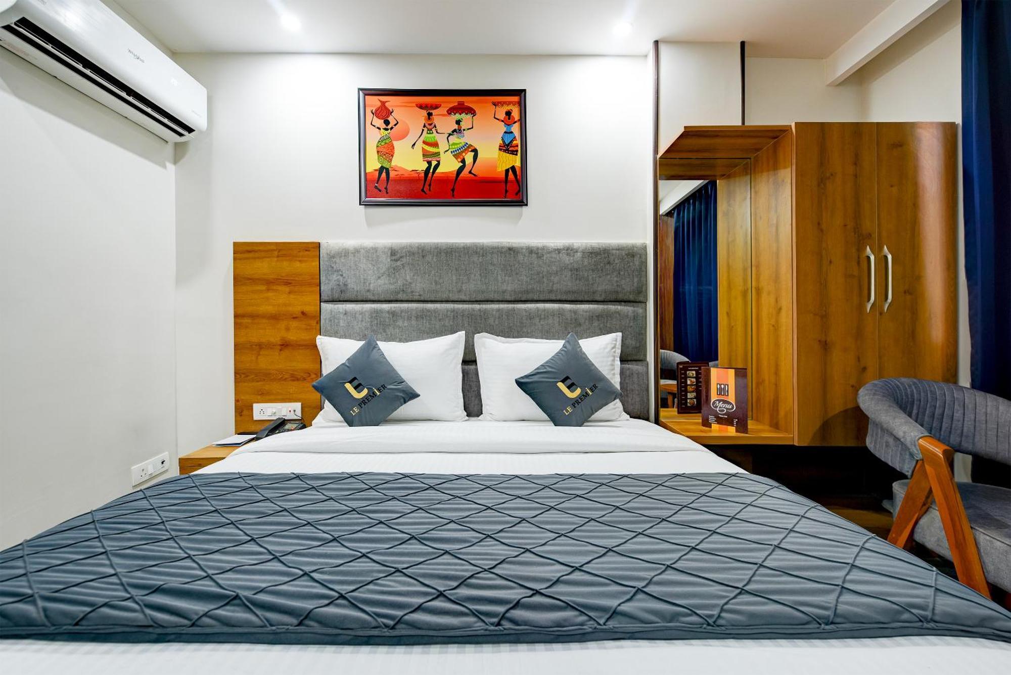 Airport Le Premier, New Delhi Hotel Bagian luar foto